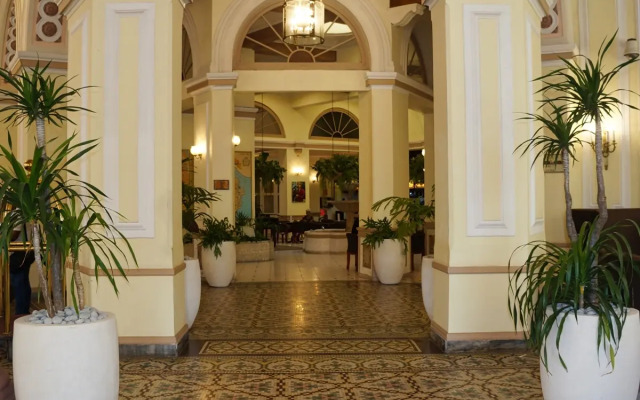 Hotel Plaza