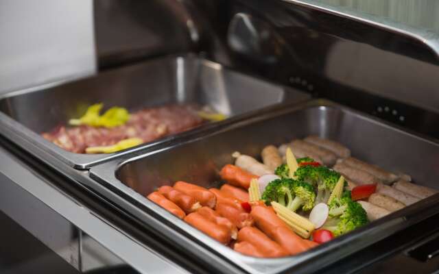 Holiday Inn Express Taichung Fengchia