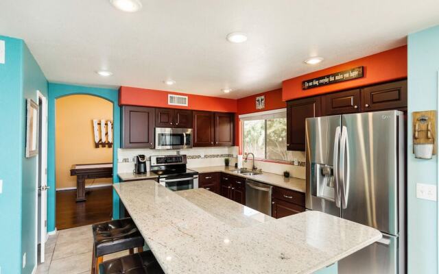 Chandler Oasis - 4 Bedroom by Casago