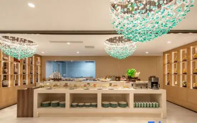 Holiday Inn (Yining Liuxing Street & Yili Normal University)
