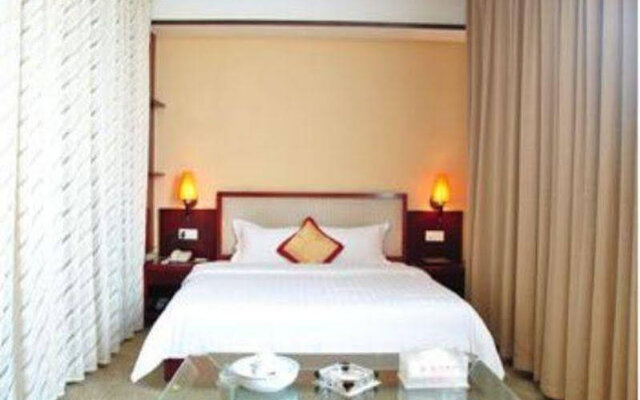 Guangzhou Shenglong Hotel - Nanzhan