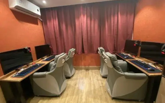 Feiyu Smart E-sports Hotel (Hefei University Town Anhui University Qingyuan Campus)