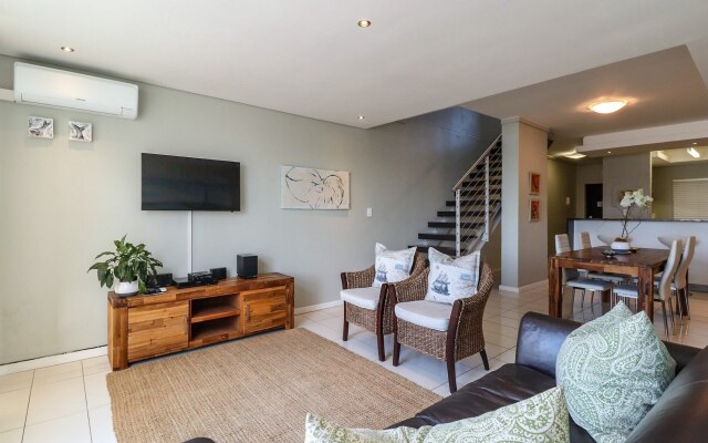 Whale Coast All-Suite-Hotel