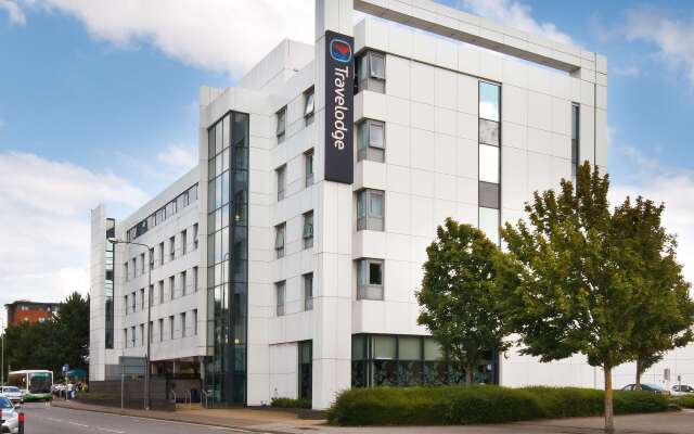 Travelodge Cardiff Atlantic Wharf Hotel