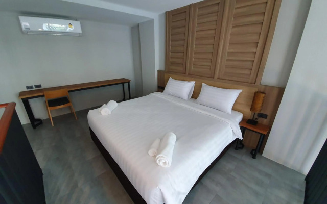 Atom Phuket Hotel