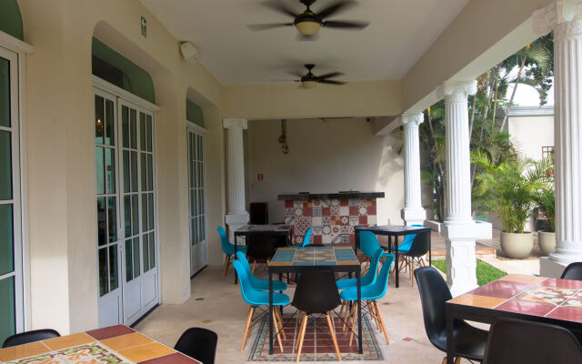 Delfina Boutique Hotel
