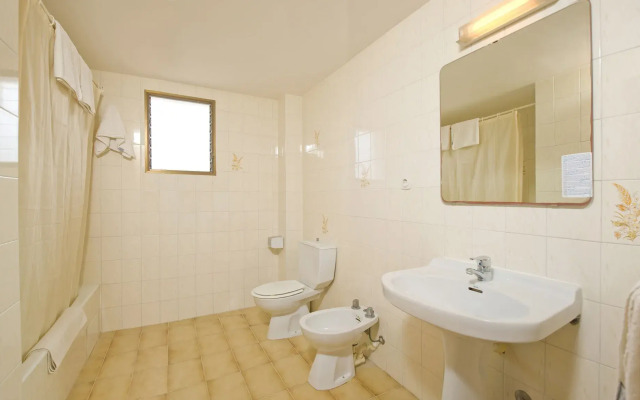Casual Bahía Ibiza Hotel