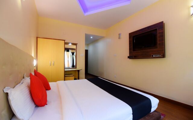 Capital O 1608 Hotel the Grand Welcome