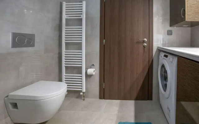 Stunning Apt near Acropolis Museum by GHH