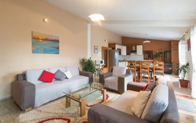 Mediterranean Stylish Villa With Pool in Kastel Stari
