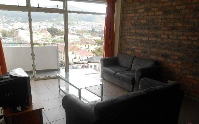 Canterbury 501 Apartment