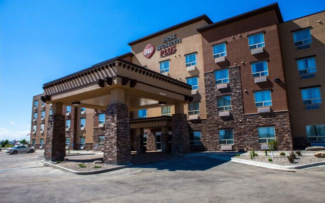 Best Western Plus Service Inn & Suites