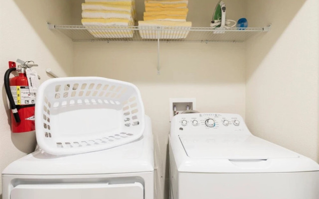 4BR Town Home In Champions Gate