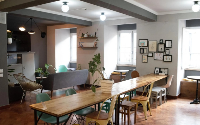 Draft Hostel & Rooms