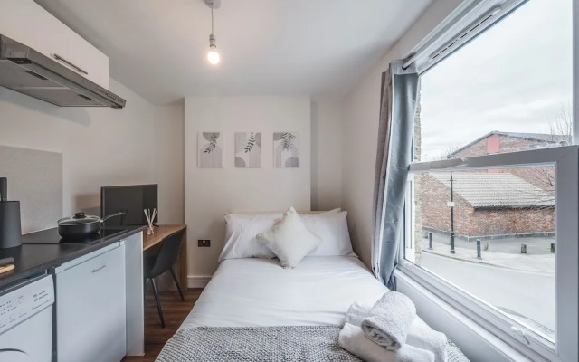 Camberwell High Spec 6-Studio Unit Block