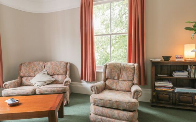 36 Highgate