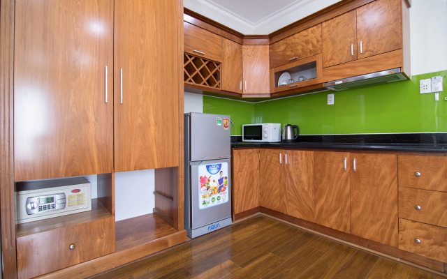 Reddoorz Plus @ Phu My Hung Residence