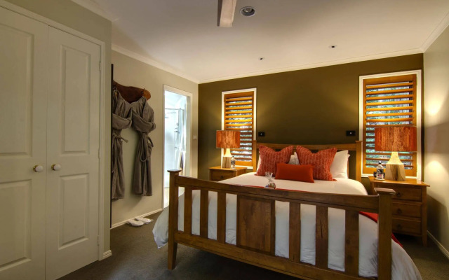 Narrows Escape Rainforest Retreat