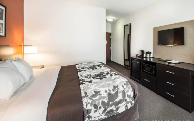 Sleep Inn & Suites Hennessey