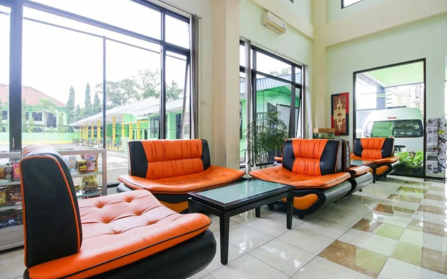 Airy Syariah Klojen Surabaya 1 Malang