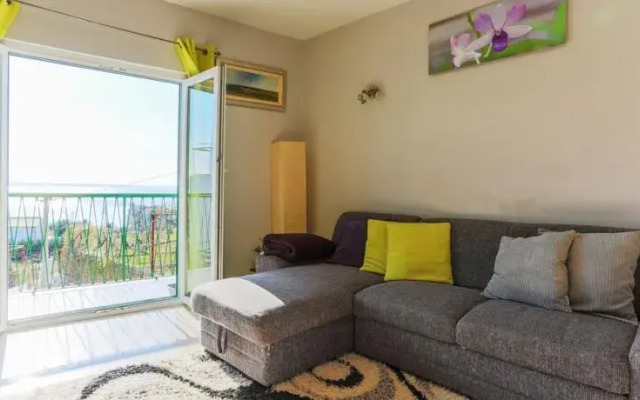 Apartment Dijana Podstrana