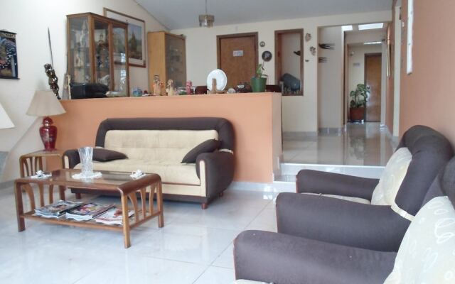 Hostal Modelia