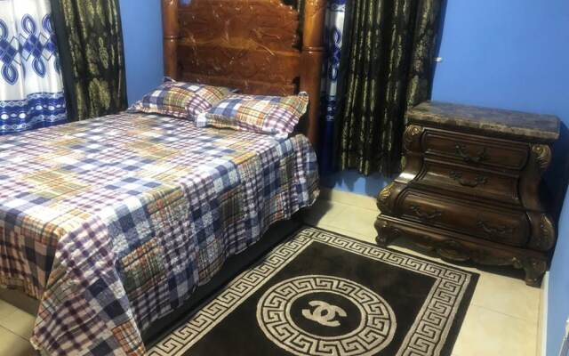 Immaculate 3-bed House in Portmore Near Hellshire