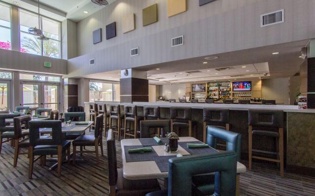 Holiday Inn Hotel & Suites Scottsdale North - Airpark by IHG