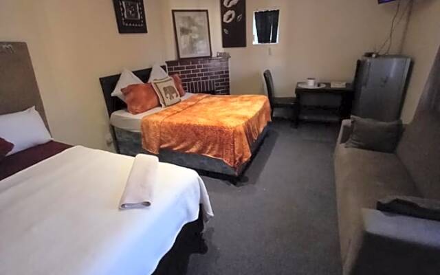 Neo&ruks self catering services