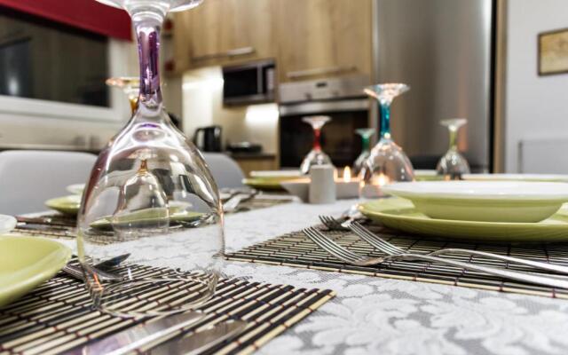 180° View Luxury Flat