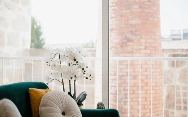 Chimney Luxury House with AC