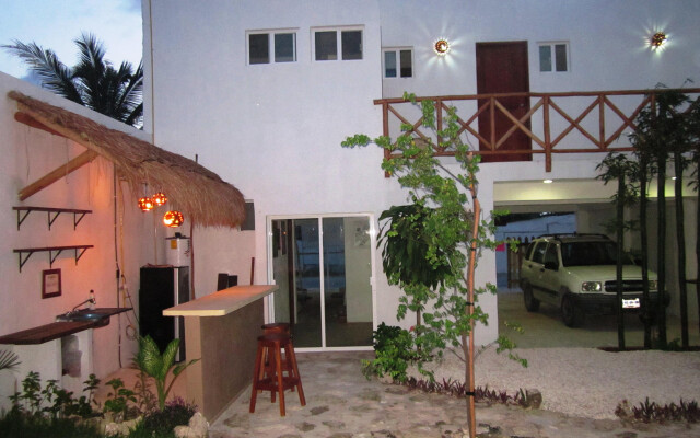 Hostal Jardín Mahahual