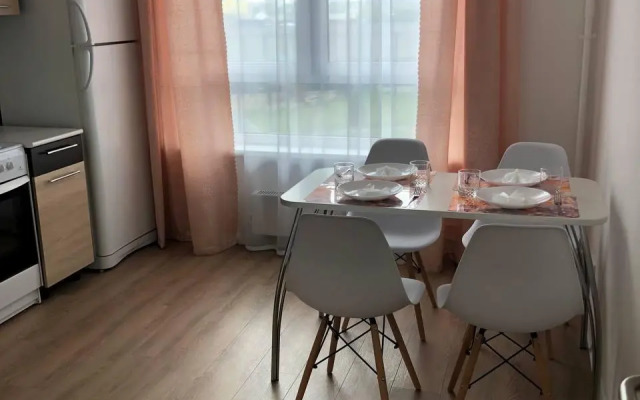 Апартаменты на переулке Полимерном 13