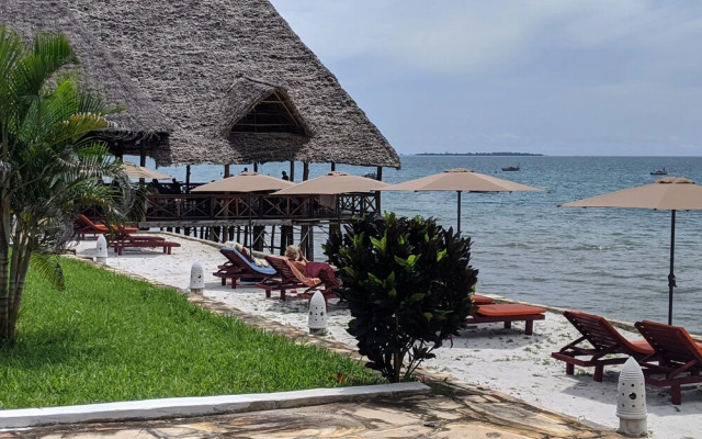 Z Ocean Hotel Kihinani