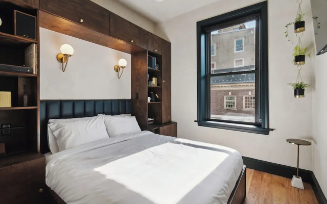 Society Hill Hotel