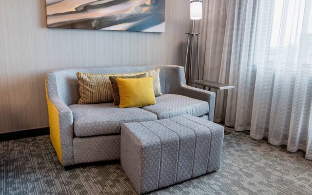 Courtyard Edmonton West