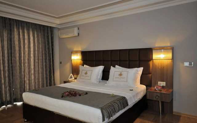 Grand Atakum Hotel