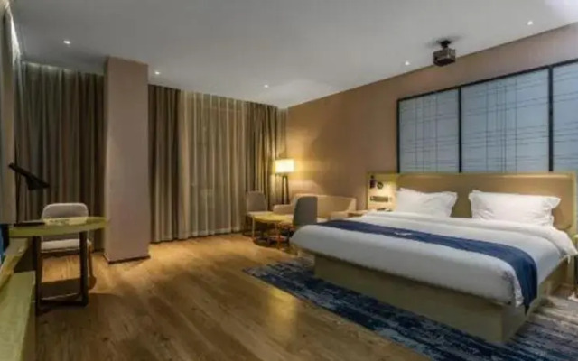 Echarm Hotel Xiangyang Erqi