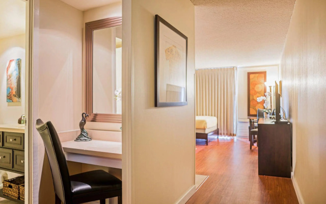 Waikiki Place - the Place to be in Waikiki