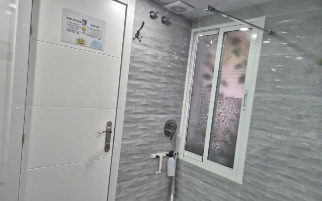 House with patio near Torremolinos centre