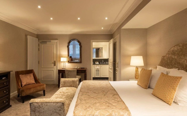 Dukes’ Palace Residence – by Dukes’ Hotel Collection