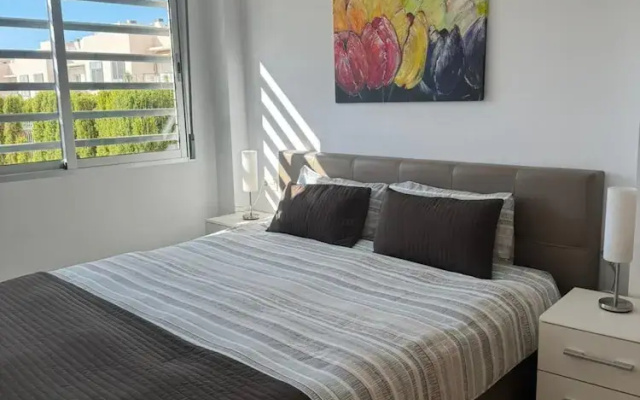 Bright Apartment Near Aquopolis