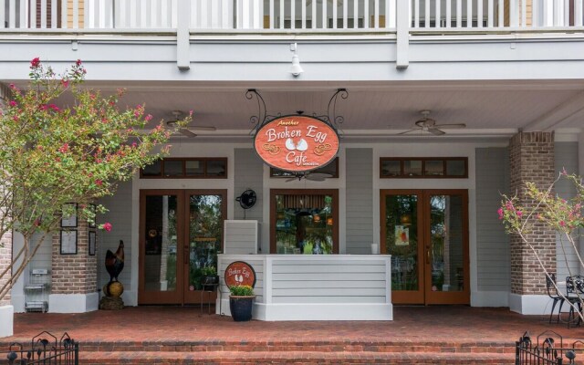 Sandestin Market Street