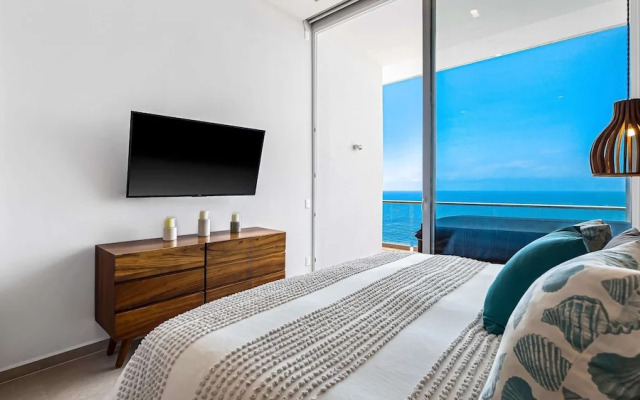 Panoramic Hot Tub Oceanview Luxury 4BR Penthouse