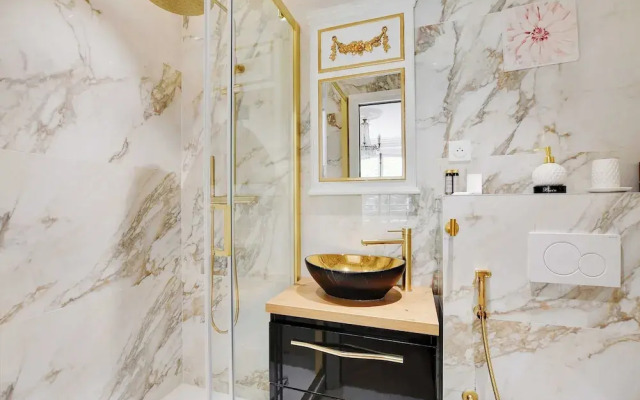 Luxurious Flat - 4bd/8p - Arc de Triomphe