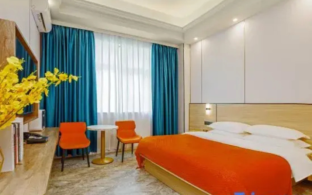 Haikou Aijia Hotel (Haikou University of Political Science and Law)