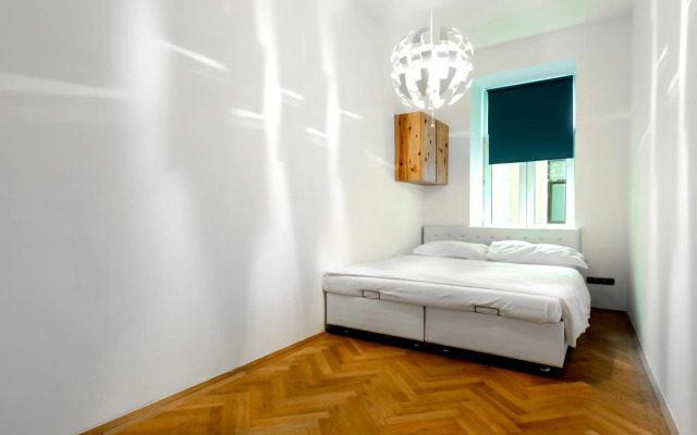 3-Bedroom Apartment in Central Vienna