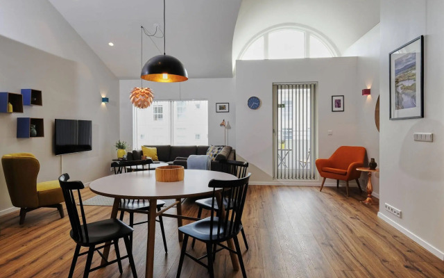 Opal Apartments