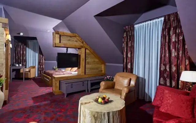 Best Western Hotel Żubrówka