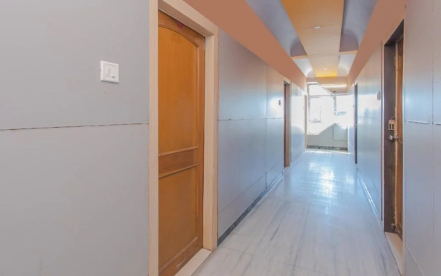 Hotel Shreenath Palace By OYO Rooms